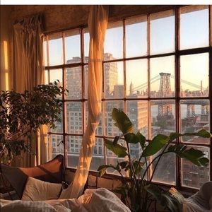 Meet your Posher, Amaya